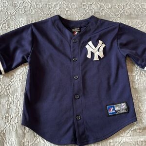 Kids NY Yankee Jersey Size 7